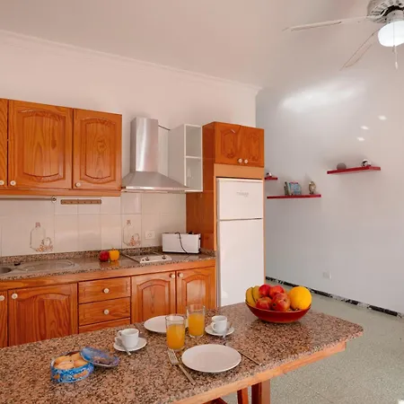 Apartment Angeles 1 *